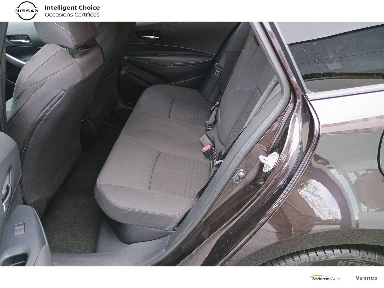 Vente en ligne Toyota Corolla Touring Sports  122h au prix de 18 490 €