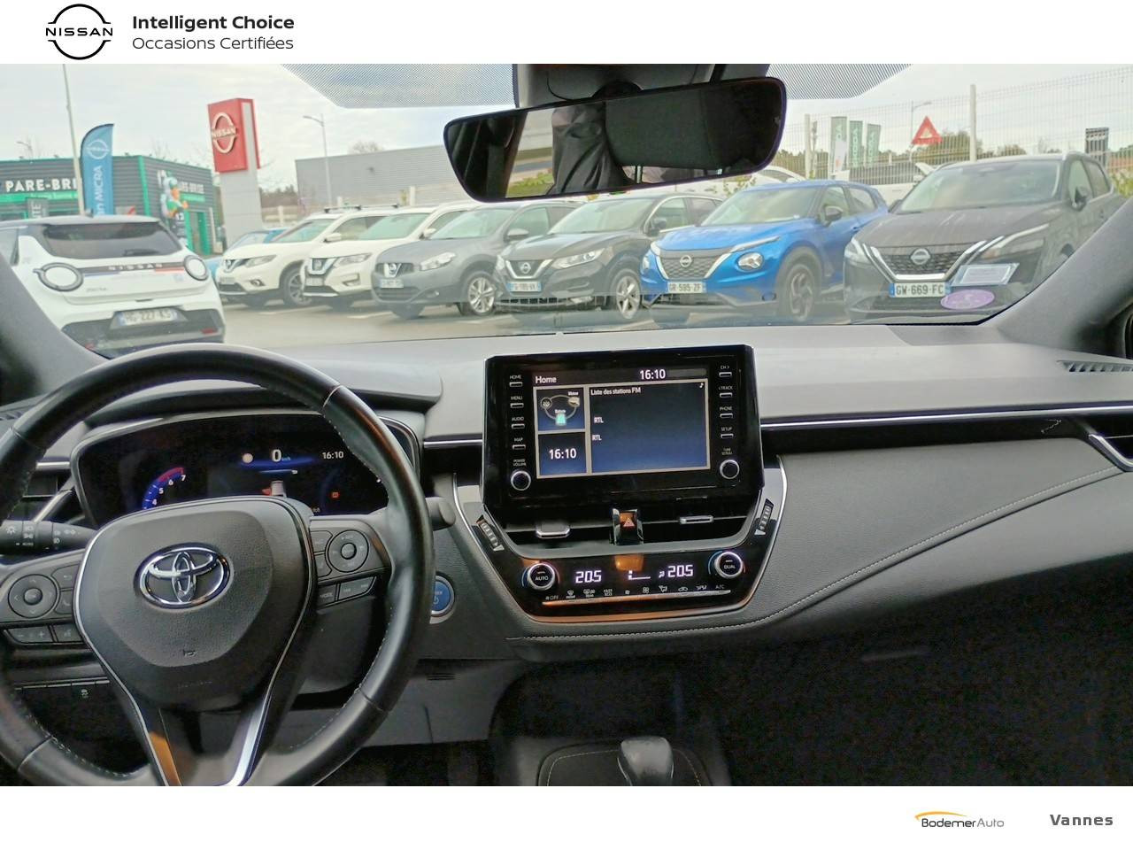 Vente en ligne Toyota Corolla Touring Sports  122h au prix de 18 490 €