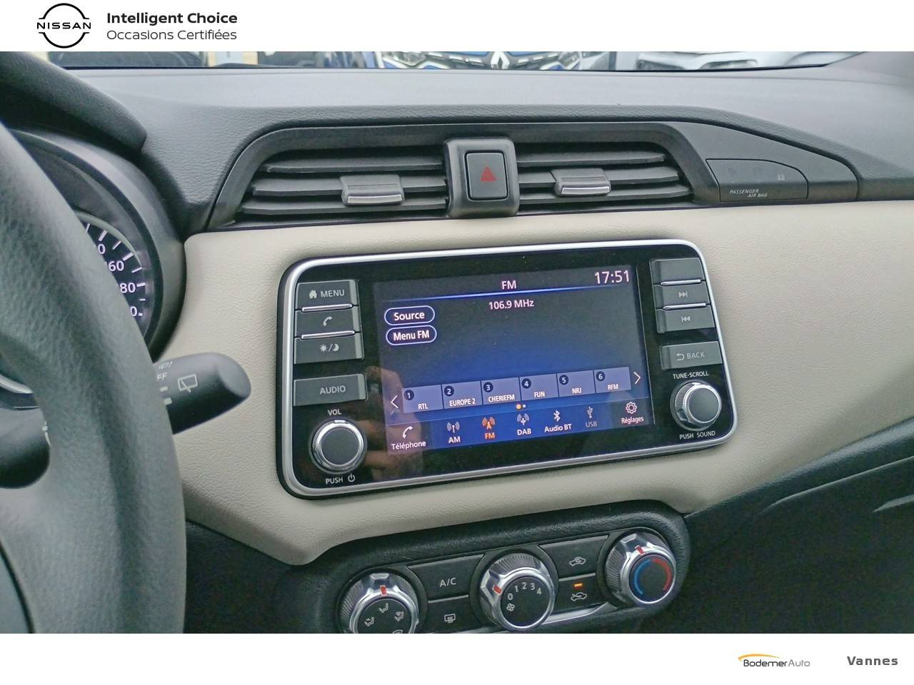 Vente en ligne Nissan Micra Micra IG-T 92 au prix de 14 490 €