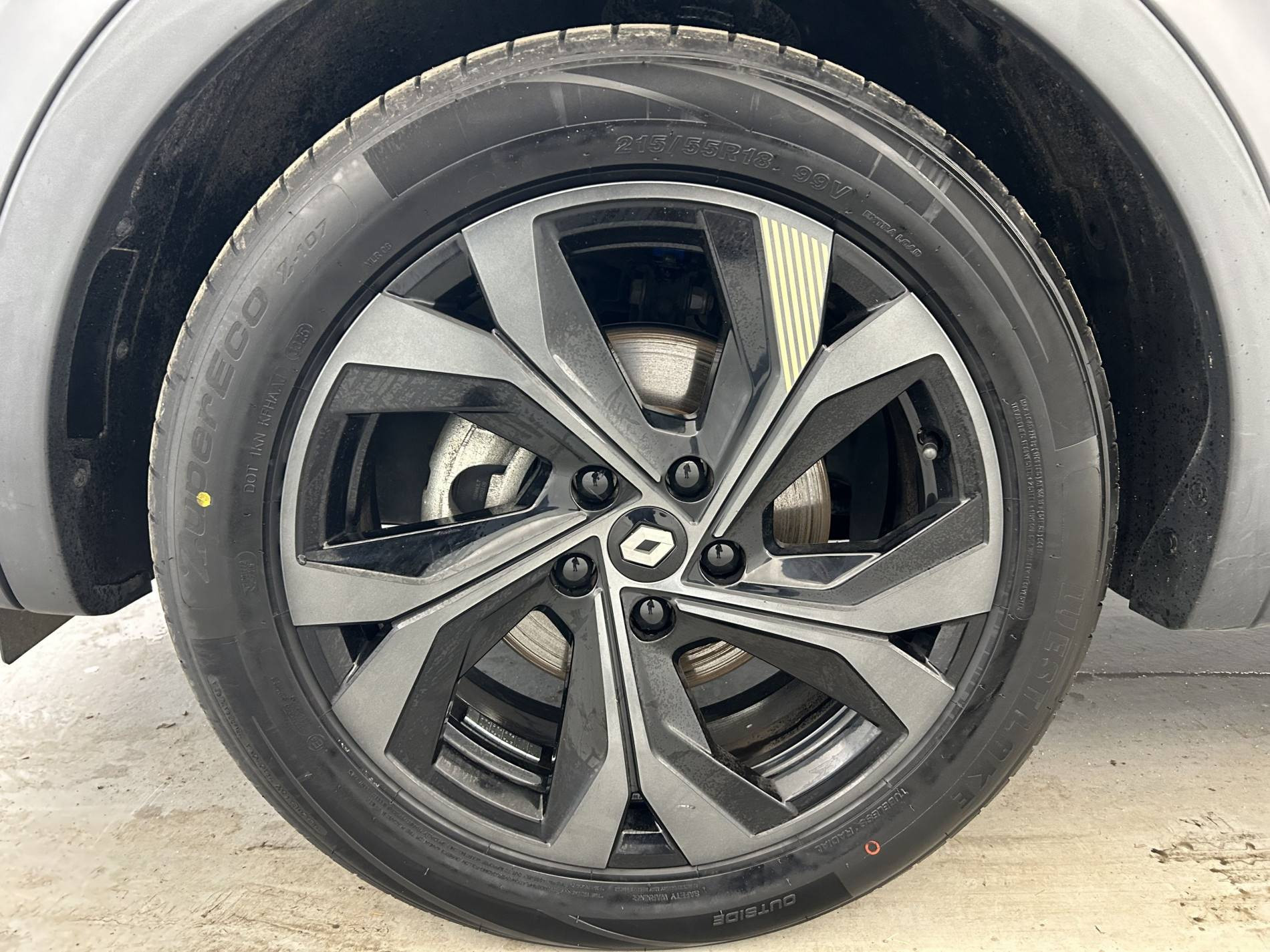 Vente en ligne Renault Arkana  E-Tech hybride 145 - 22 au prix de 21 990 €