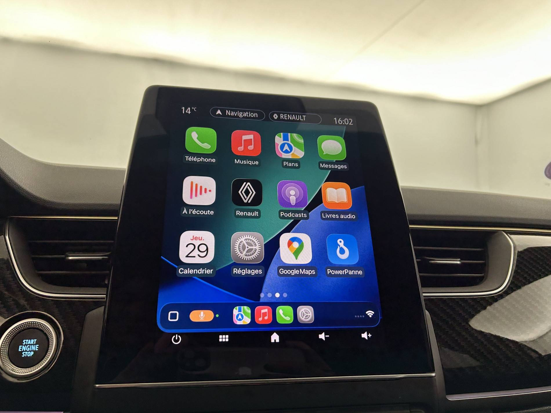 Vente en ligne Renault Arkana  E-Tech hybride 145 - 22 au prix de 21 990 €