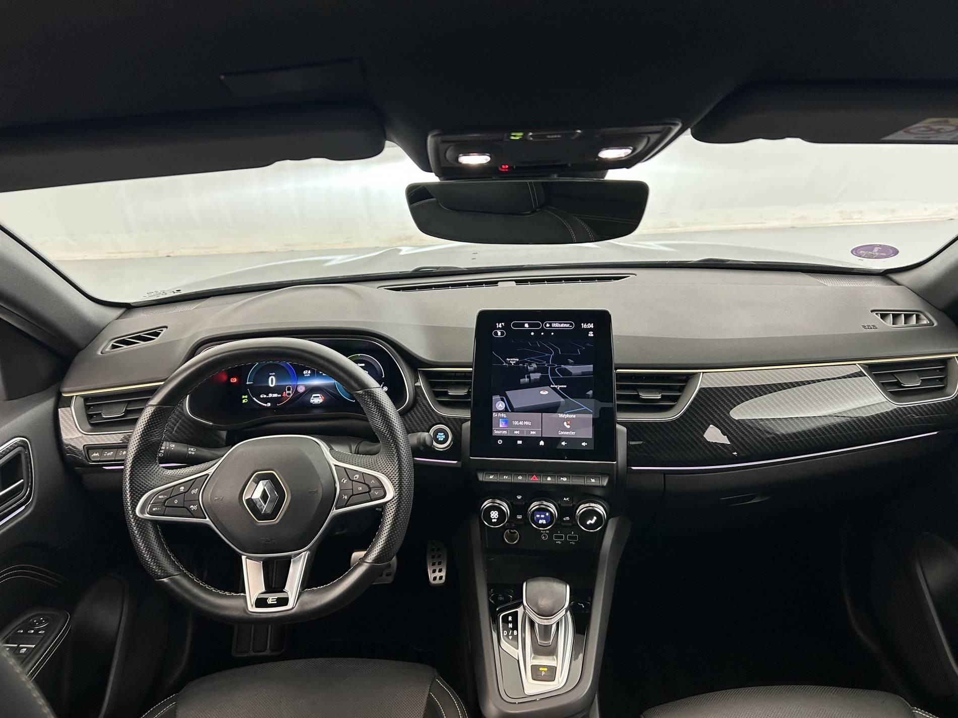 Vente en ligne Renault Arkana  E-Tech hybride 145 - 22 au prix de 21 990 €