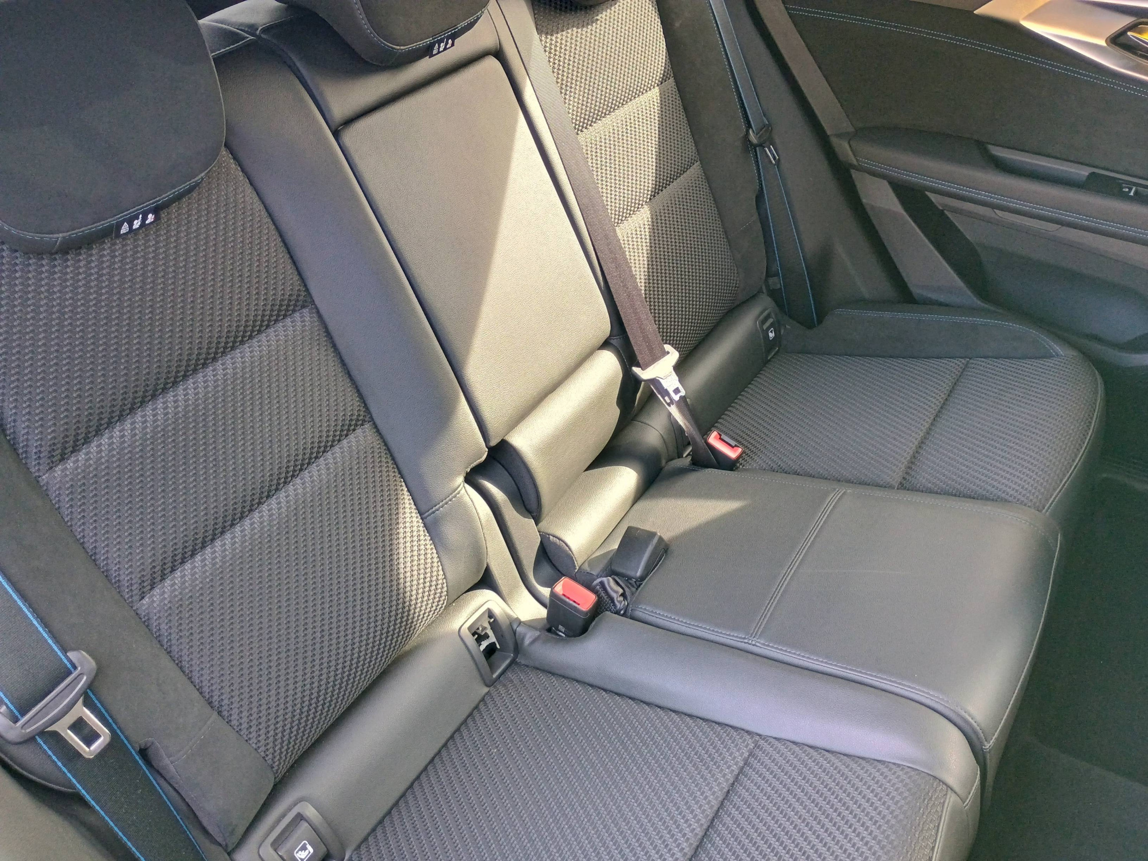 Vente en ligne Renault Austral  E-Tech full hybrid 200 GSR2 au prix de 36 290 €