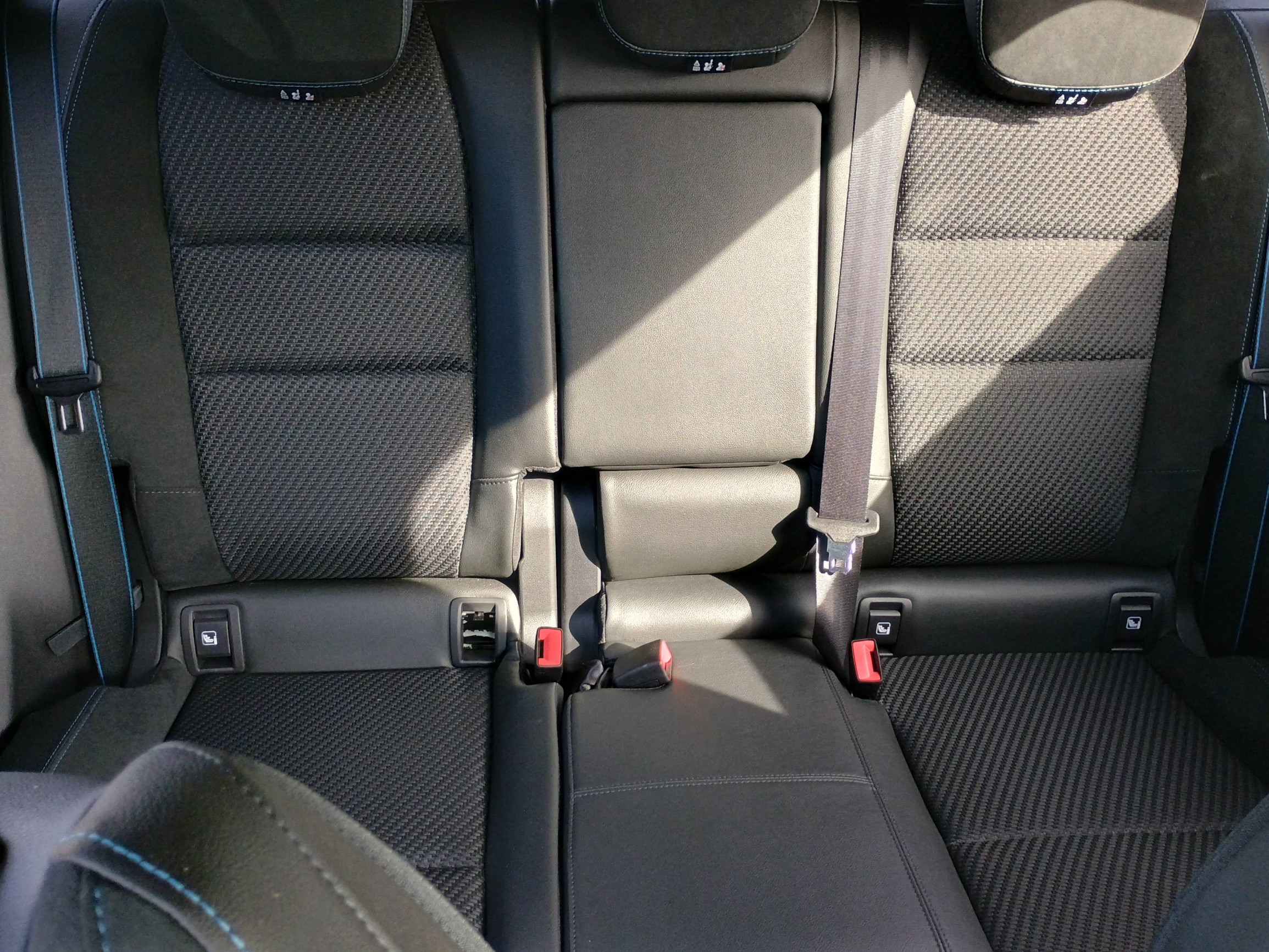 Vente en ligne Renault Austral  E-Tech full hybrid 200 GSR2 au prix de 36 290 €