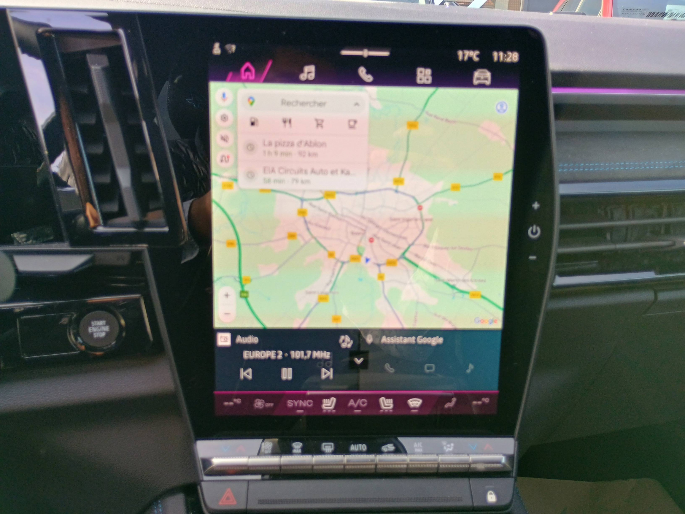 Vente en ligne Renault Austral  E-Tech full hybrid 200 GSR2 au prix de 36 290 €