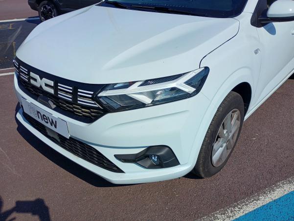 Vente en ligne Dacia Sandero  TCe 90 au prix de 15 990 €