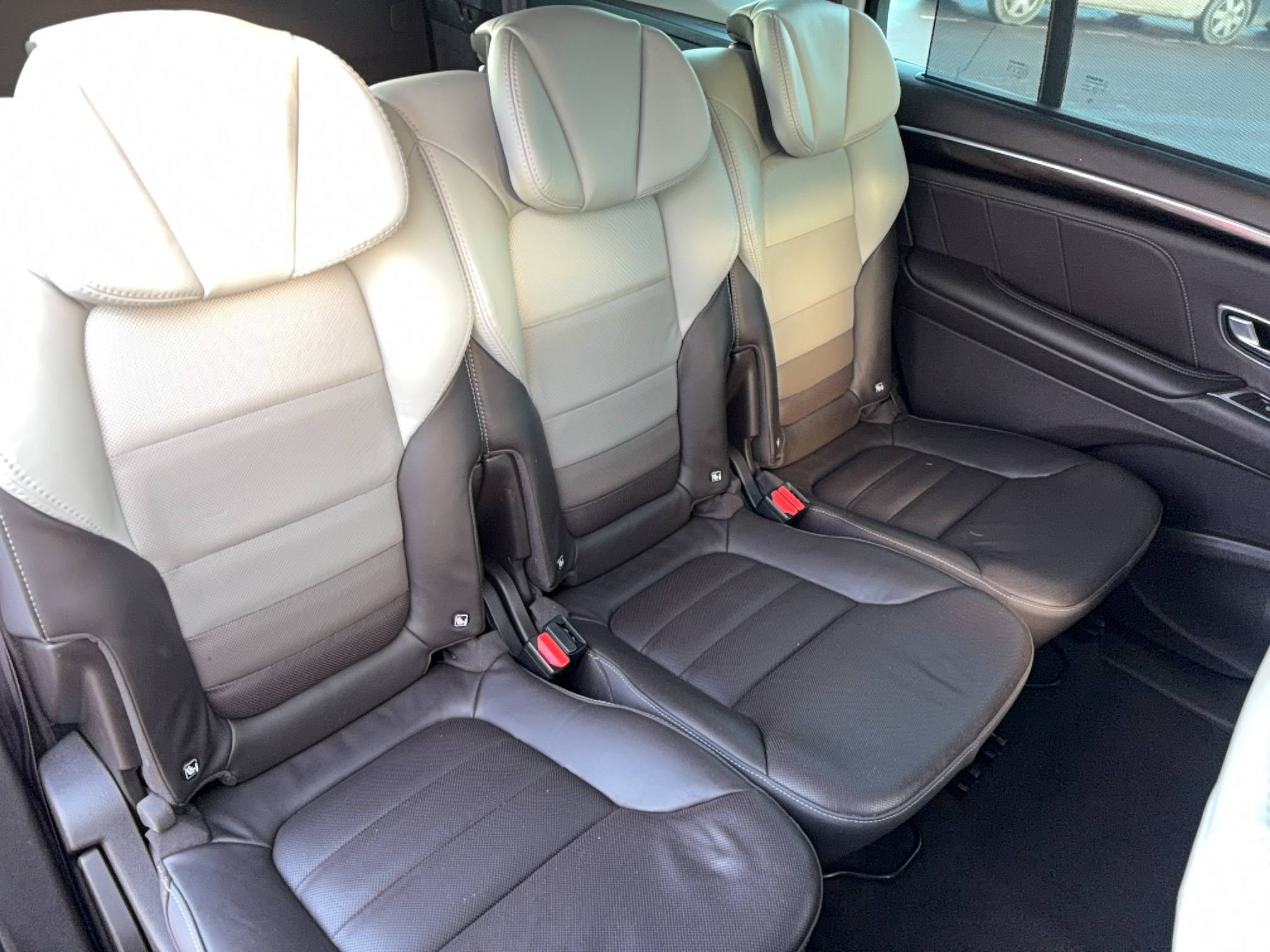 Vente en ligne Renault Espace 5 Espace dCi 160 Energy Twin Turbo au prix de 16 990 €