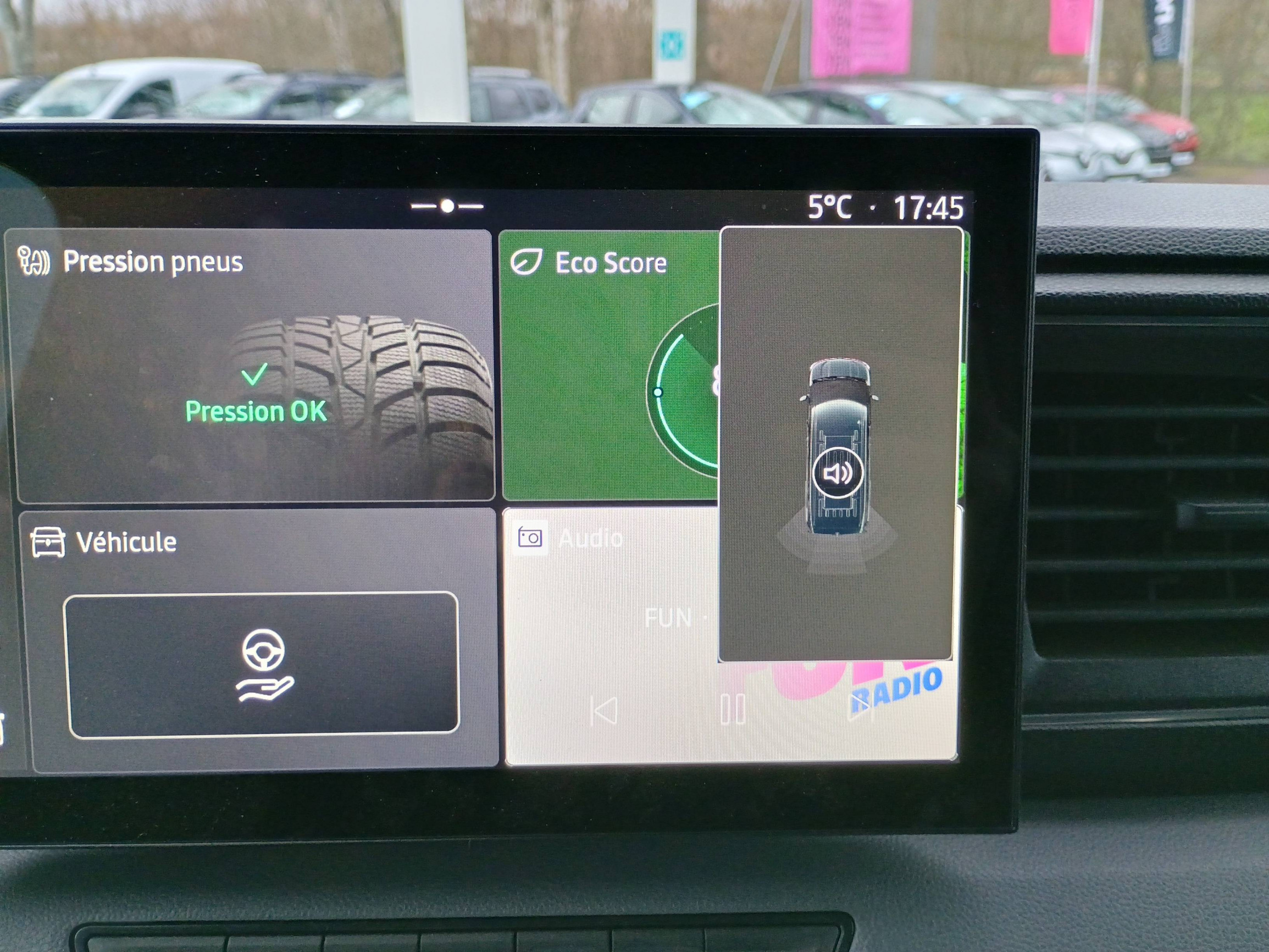 Vente en ligne Renault Master Fourgon MASTER FG BLUE DCI 150 L3H2 3T5 TR au prix de 33 990 €