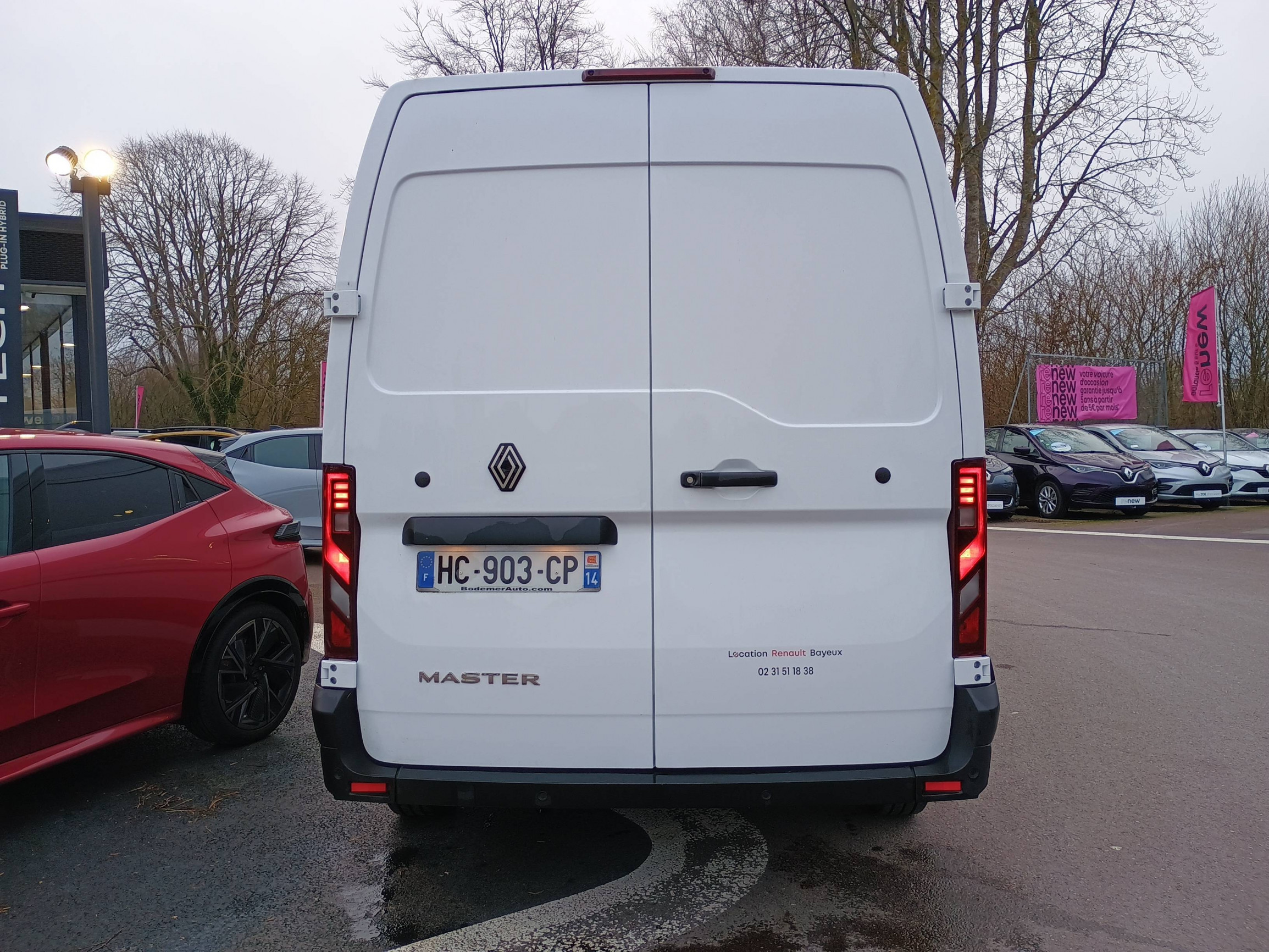 Vente en ligne Renault Master Fourgon MASTER FG BLUE DCI 150 L3H2 3T5 TR au prix de 33 990 €