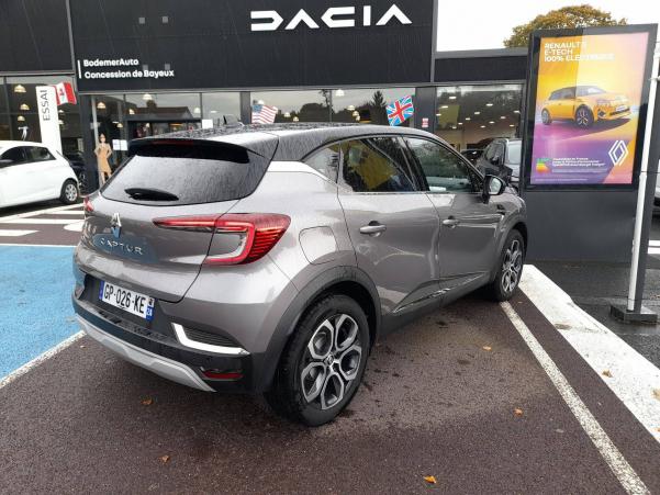 Vente en ligne Renault Captur  mild hybrid 140 au prix de 22 790 €