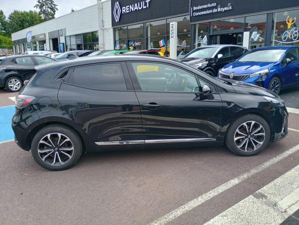 Vente en ligne Renault Clio 5 Clio TCe 90 au prix de 17 590 €