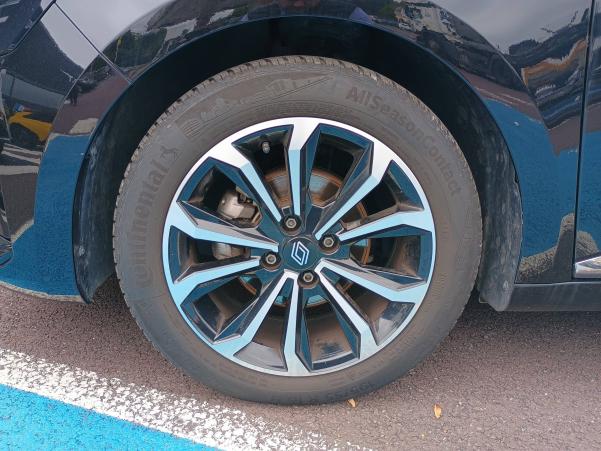 Vente en ligne Renault Clio 5 Clio TCe 90 au prix de 17 590 €