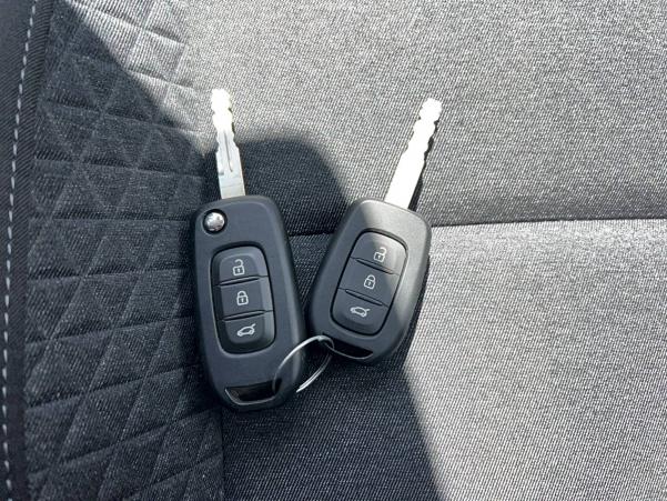Vente en ligne Renault Clio 5 Clio TCe 90 au prix de 16 490 €