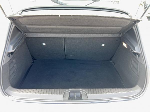 Vente en ligne Renault Clio 5 Clio TCe 90 au prix de 16 490 €