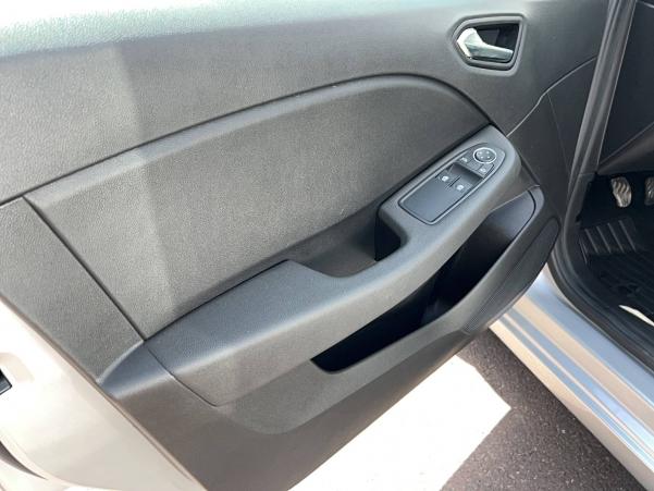 Vente en ligne Renault Clio 5 Clio TCe 90 au prix de 16 490 €