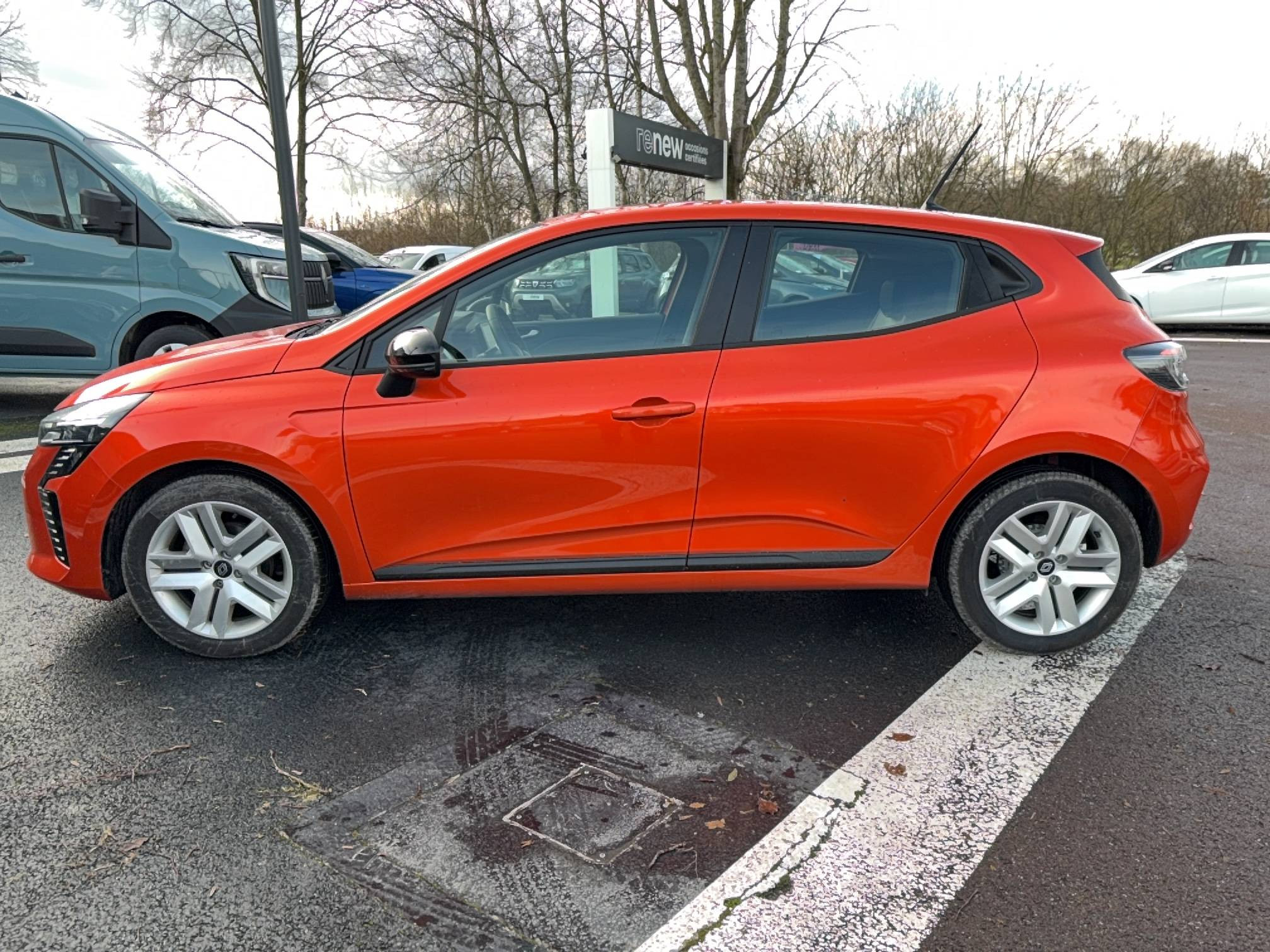 Vente en ligne Renault Clio 5 Clio SCe 65 au prix de 14 990 €