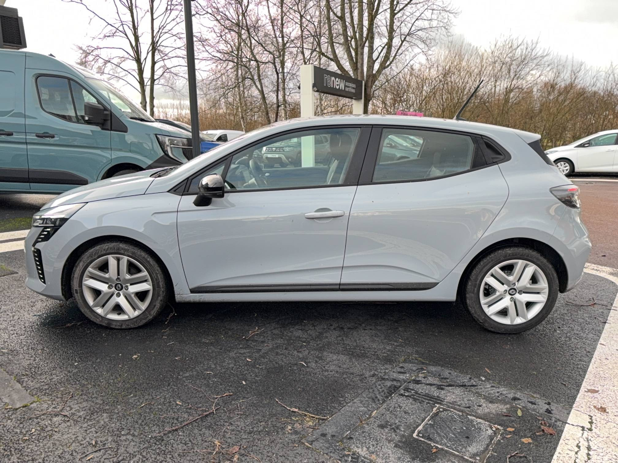 Vente en ligne Renault Clio 5 Clio SCe 65 au prix de 14 990 €