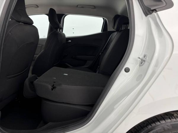Vente en ligne Renault Clio 5 Clio E-Tech 140 au prix de 15 590 €