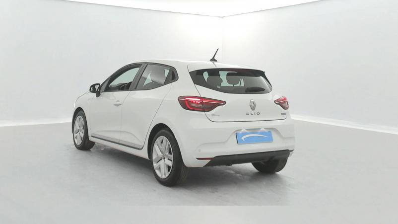 Vente en ligne Renault Clio 5 Clio E-Tech 140 au prix de 15 590 €
