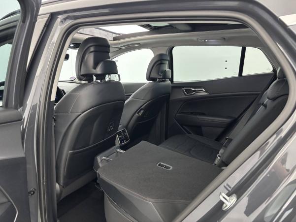 Vente en ligne Kia Sportage  1.6 T-GDi 230ch ISG Hybride BVA6 4x2 au prix de 32 990 €