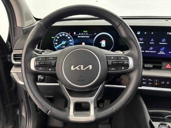 Vente en ligne Kia Sportage  1.6 T-GDi 230ch ISG Hybride BVA6 4x2 au prix de 32 990 €