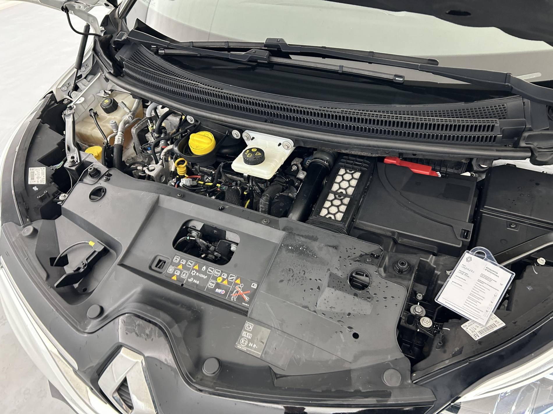 Vente en ligne Renault Scenic 4 Scenic Blue dCi 120 au prix de 13 590 €