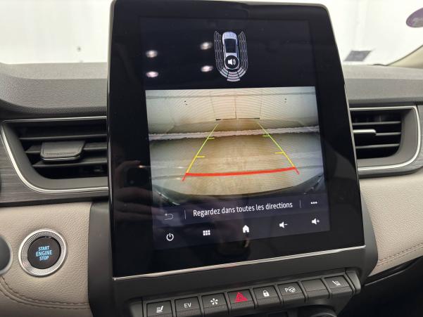Vente en ligne Renault Captur  E-Tech Plug-in 160 au prix de 21 990 €