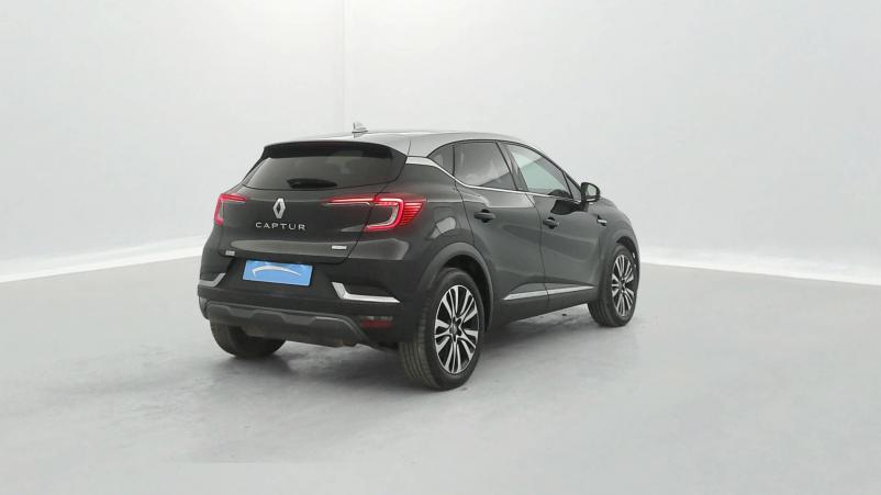 Vente en ligne Renault Captur  E-Tech Plug-in 160 au prix de 21 990 €