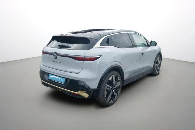 Vente en ligne Renault Megane E-Tech  EV60 220 ch super charge au prix de 27 390 €
