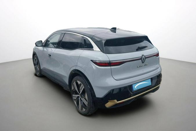 Vente en ligne Renault Megane E-Tech  EV60 220 ch super charge au prix de 27 390 €