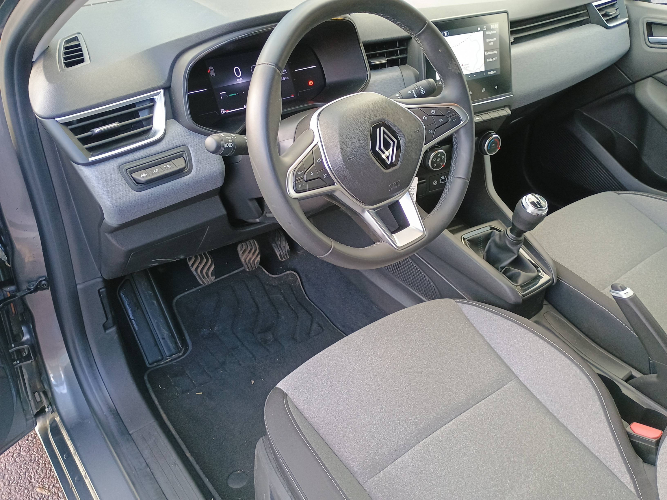 Vente en ligne Renault Clio 5 Clio SCe 65 au prix de 14 990 €