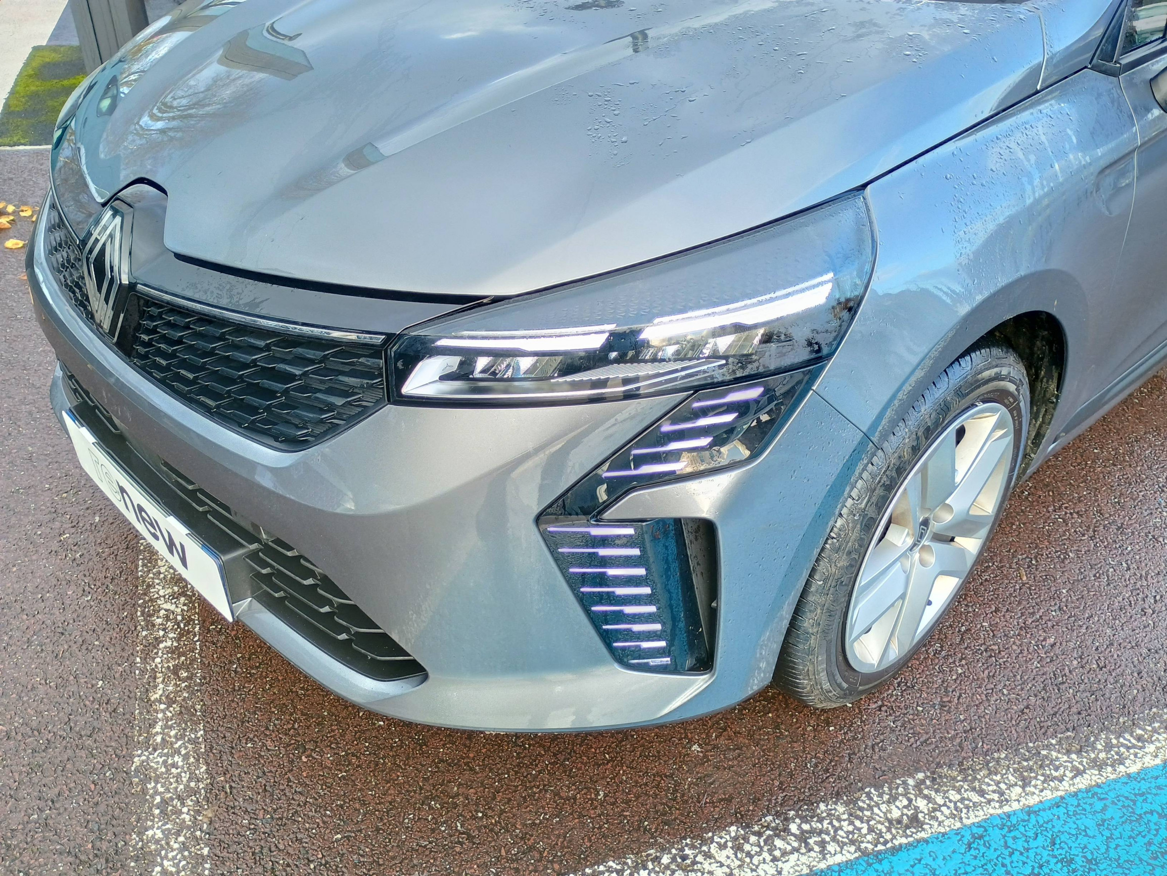 Vente en ligne Renault Clio 5 Clio SCe 65 au prix de 14 990 €