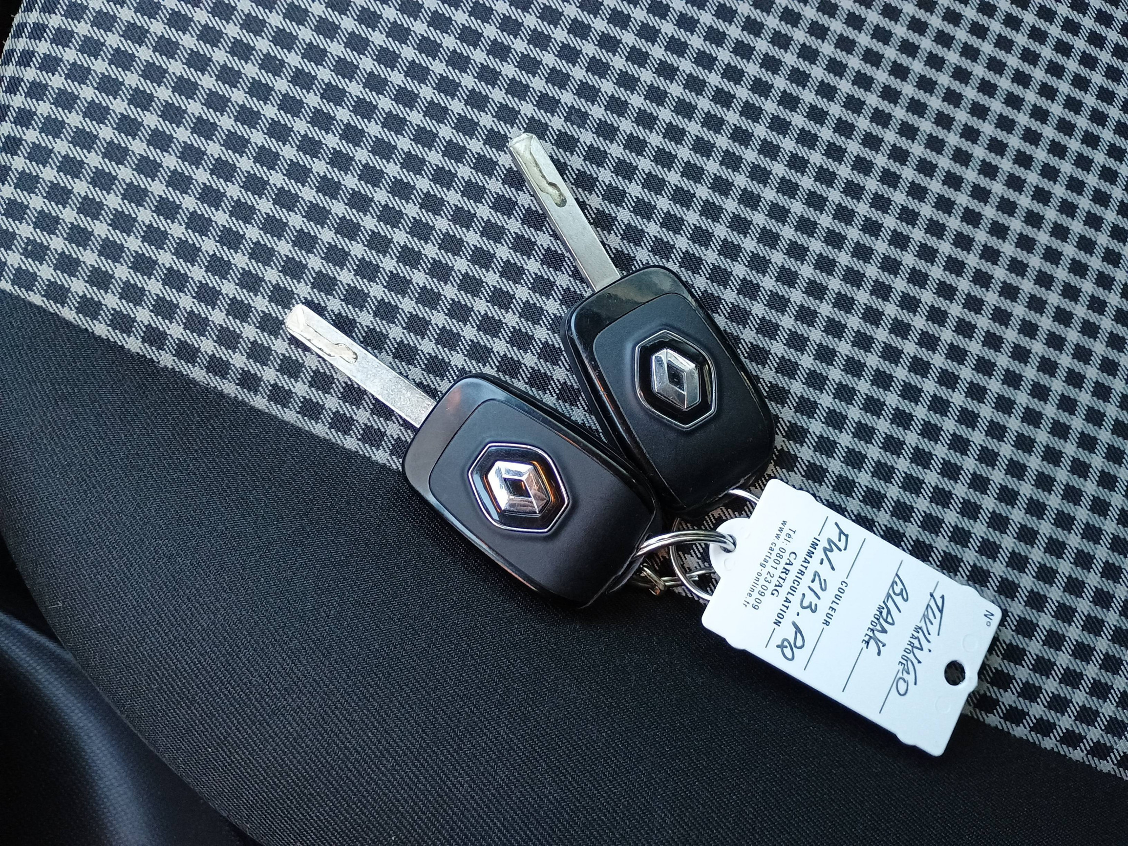 Vente en ligne Renault Twingo 3  SCe 65 au prix de 10 590 €