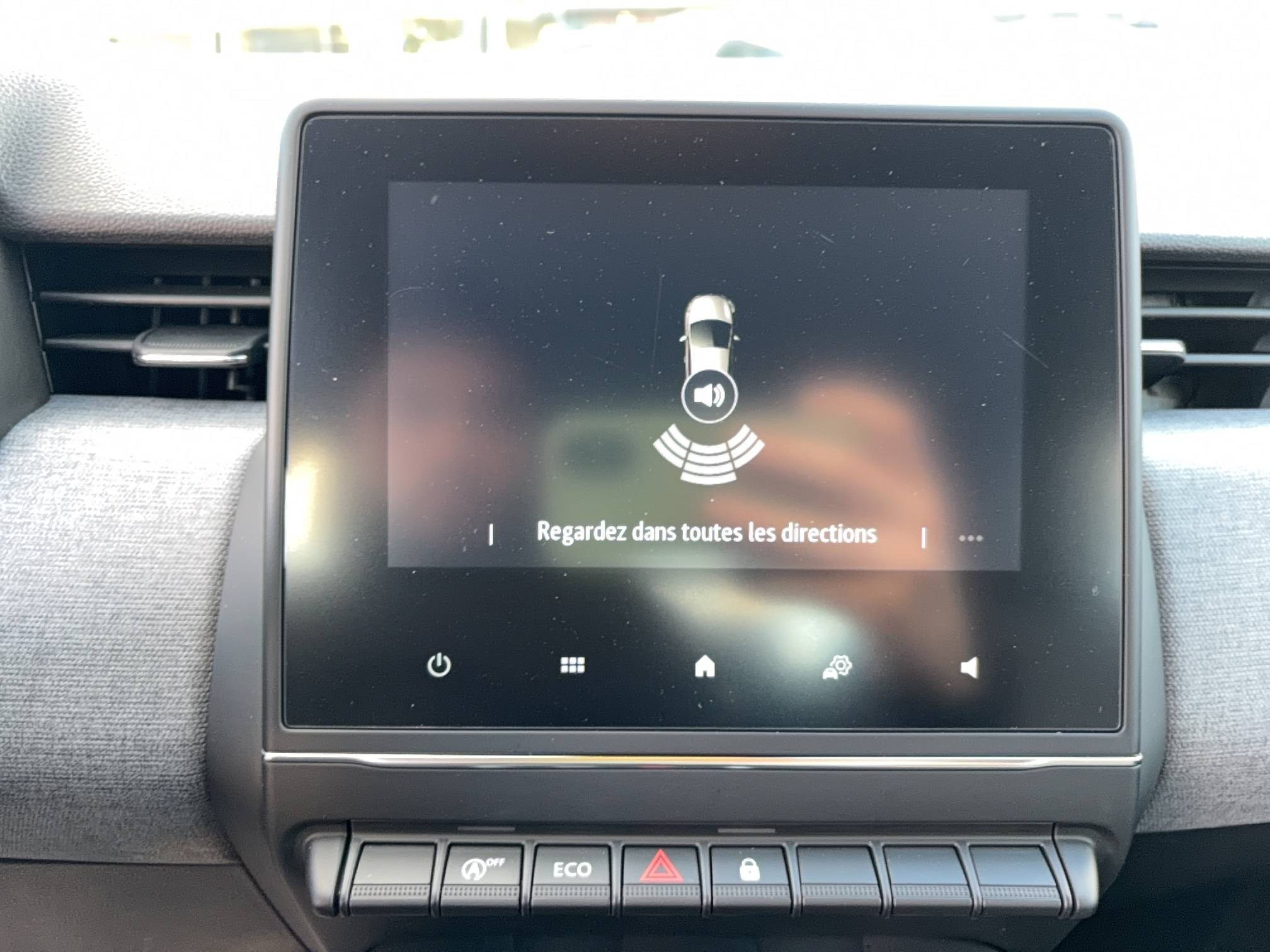 Vente en ligne Renault Clio 5 Clio Eco-G 100 ch GSR2 au prix de 16 990 €