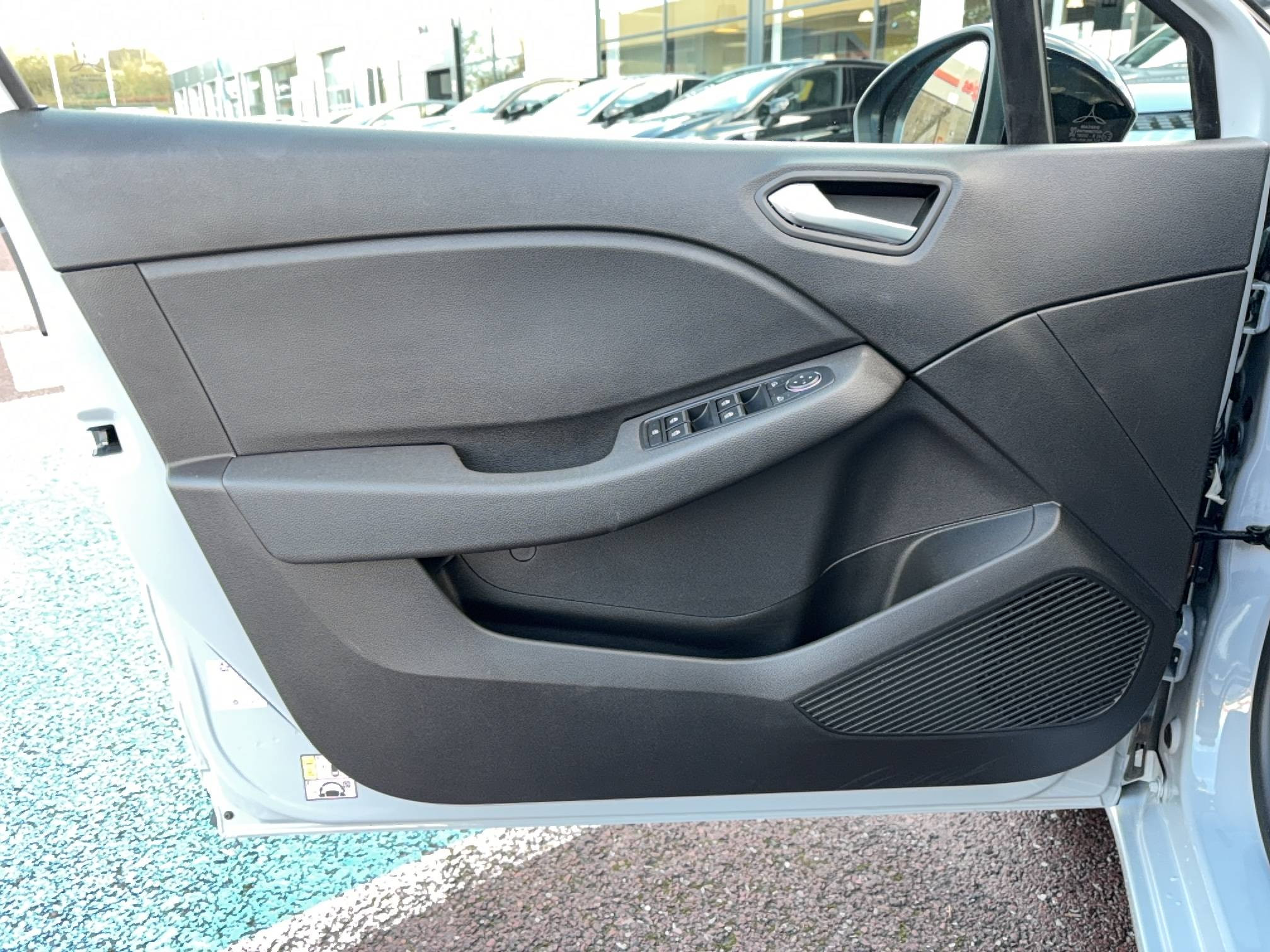 Vente en ligne Renault Clio 5 Clio E-Tech full hybrid 145 ch GSR2 au prix de 20 990 €