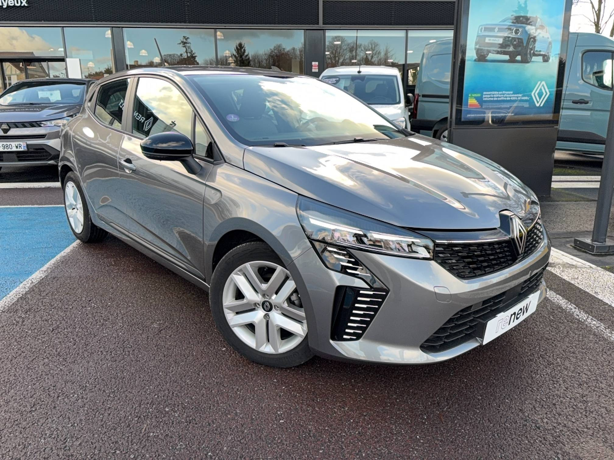 Vente en ligne Renault Clio 5 Clio Eco-G 100 ch GSR2 au prix de 16 990 €