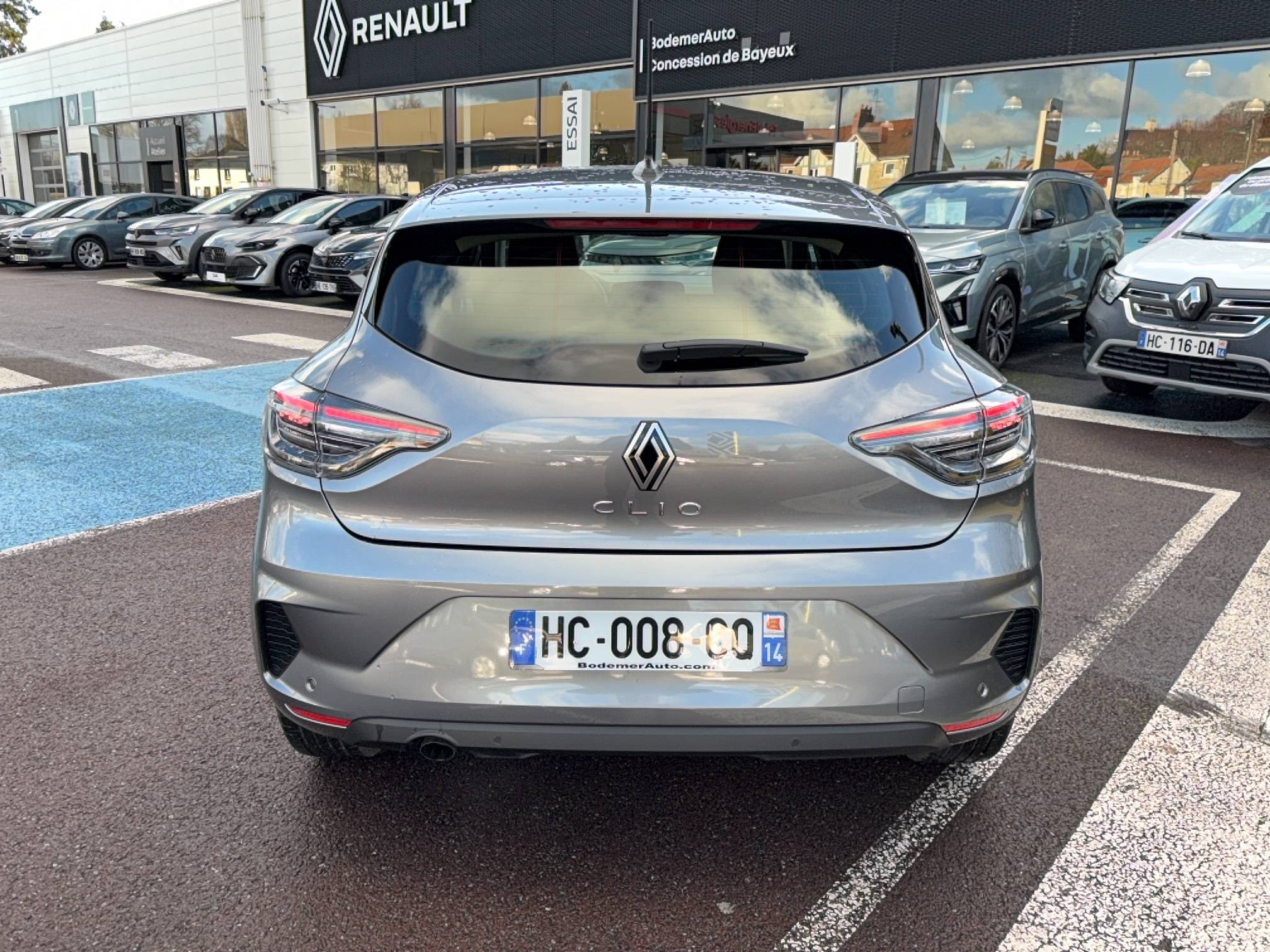 Vente en ligne Renault Clio 5 Clio Eco-G 100 ch GSR2 au prix de 16 990 €