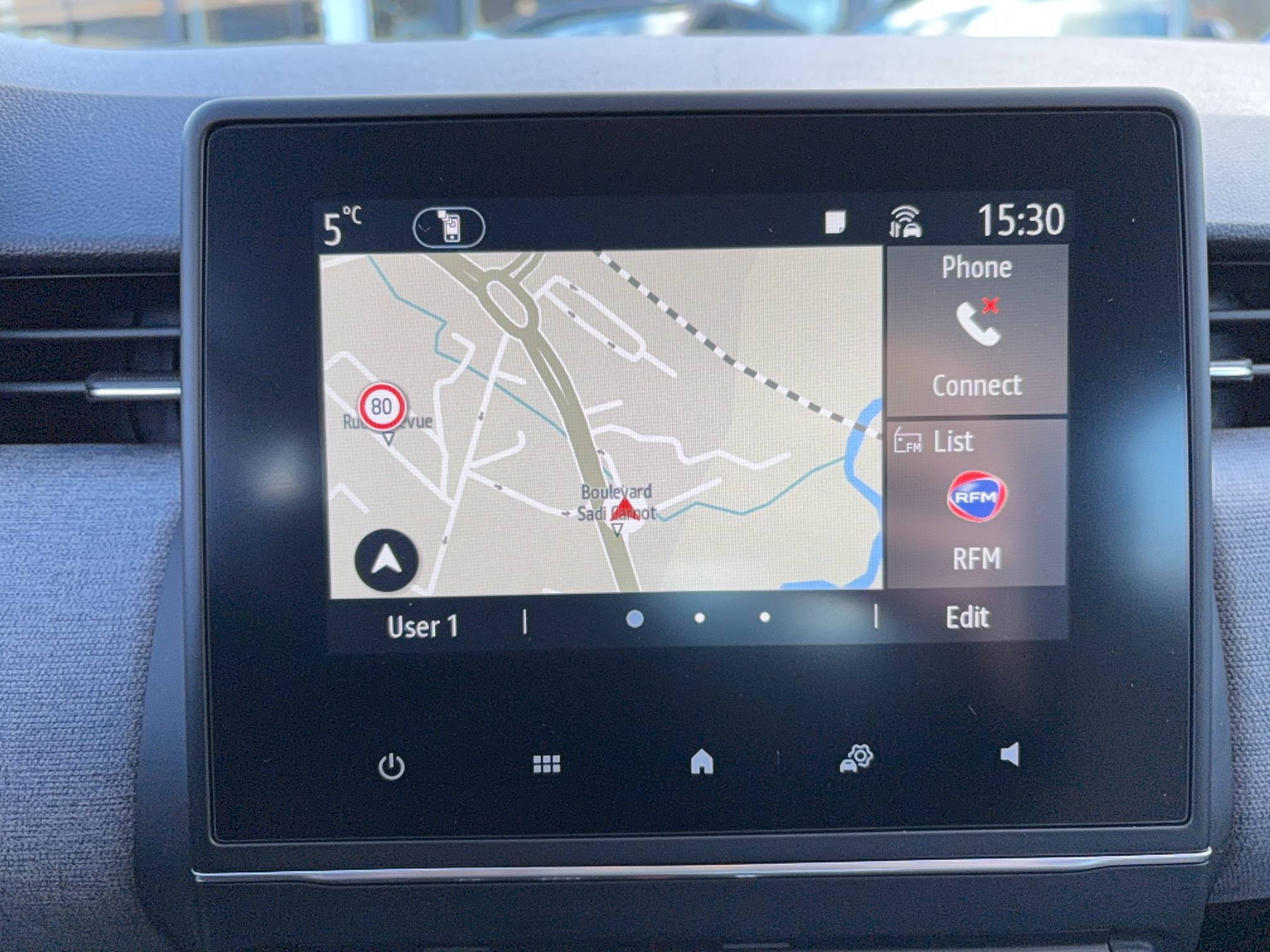 Vente en ligne Renault Clio 5 Clio E-Tech full hybrid 145 ch GSR2 au prix de 20 990 €