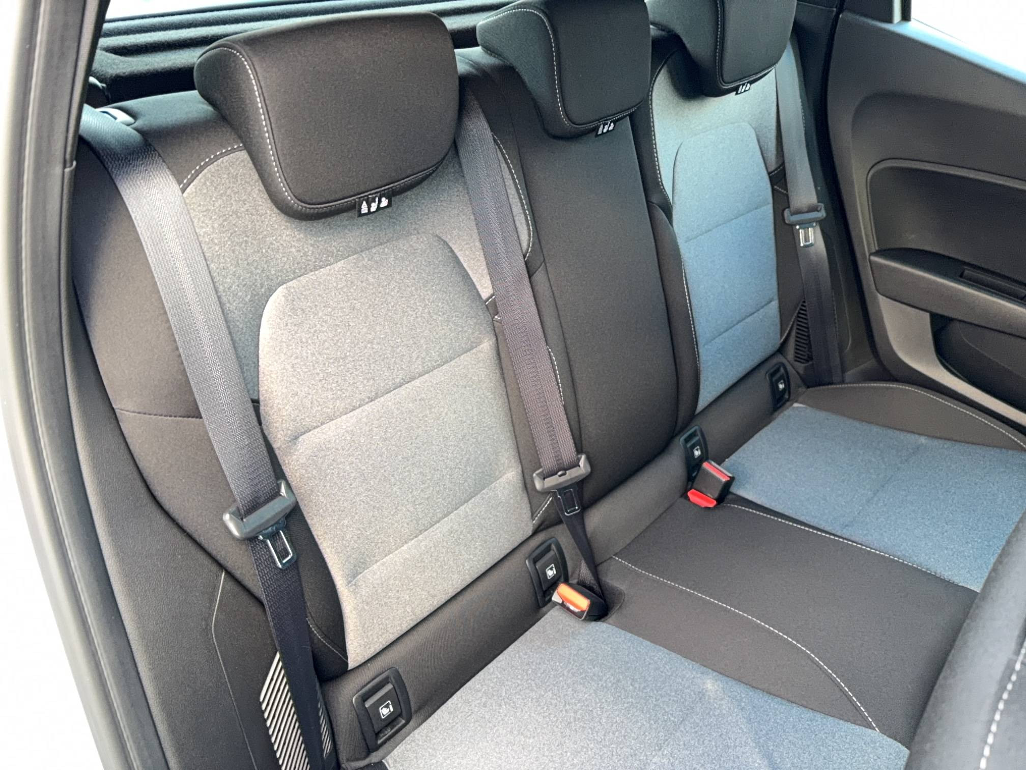 Vente en ligne Renault Clio 5 Clio E-Tech full hybrid 145 ch GSR2 au prix de 20 990 €