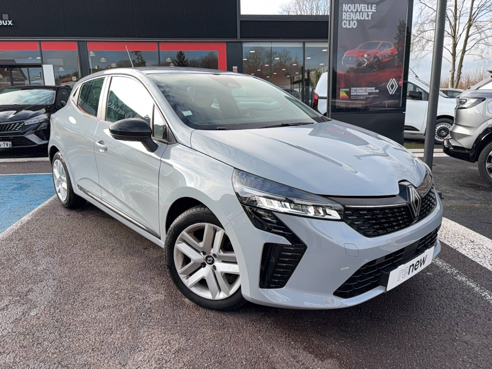 Vente en ligne Renault Clio 5 Clio TCe 90 au prix de 14 990 €