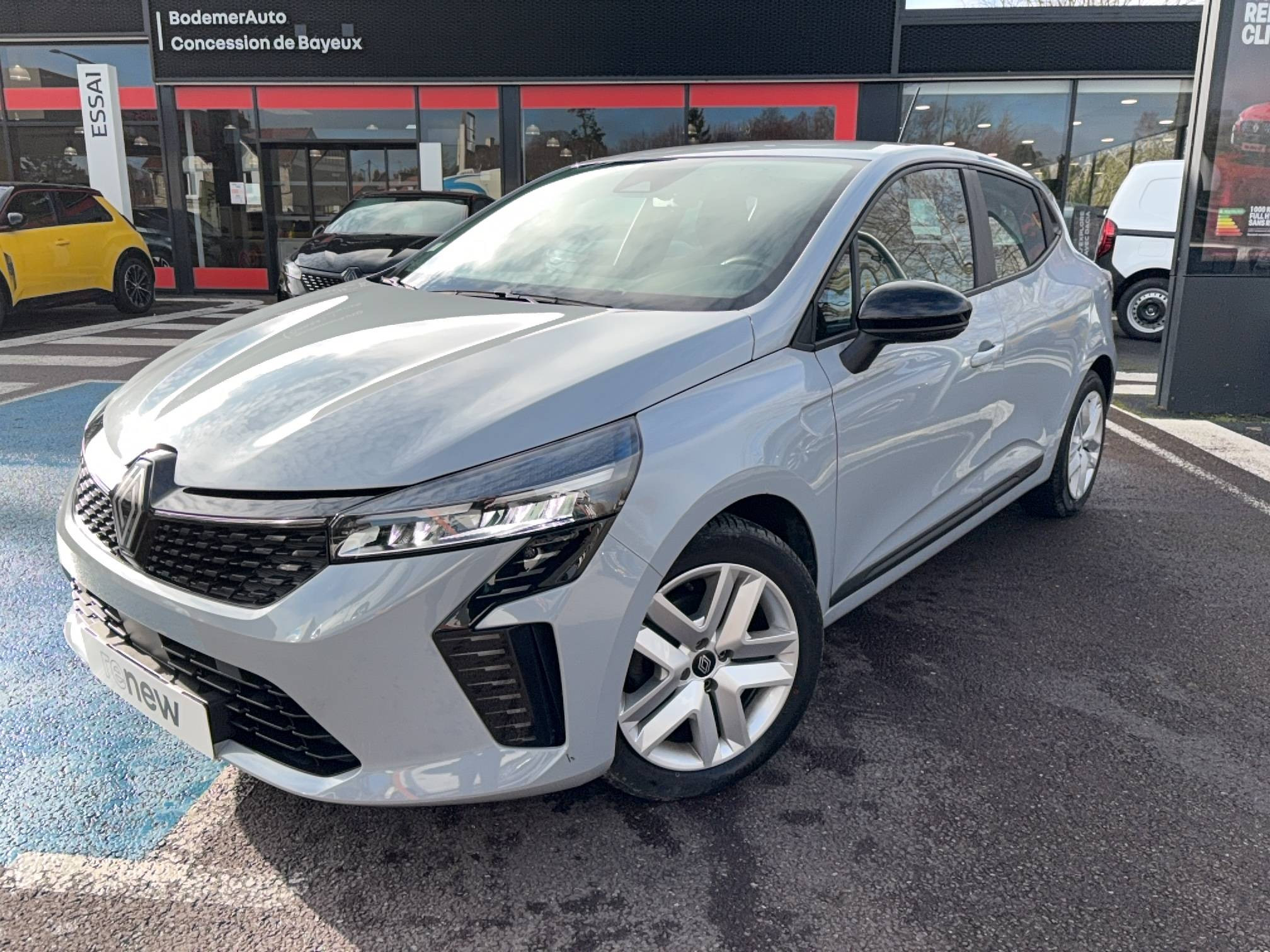 Renault Clio 5 Clio TCe 90 occasion de 2023 en vente à Bayeux