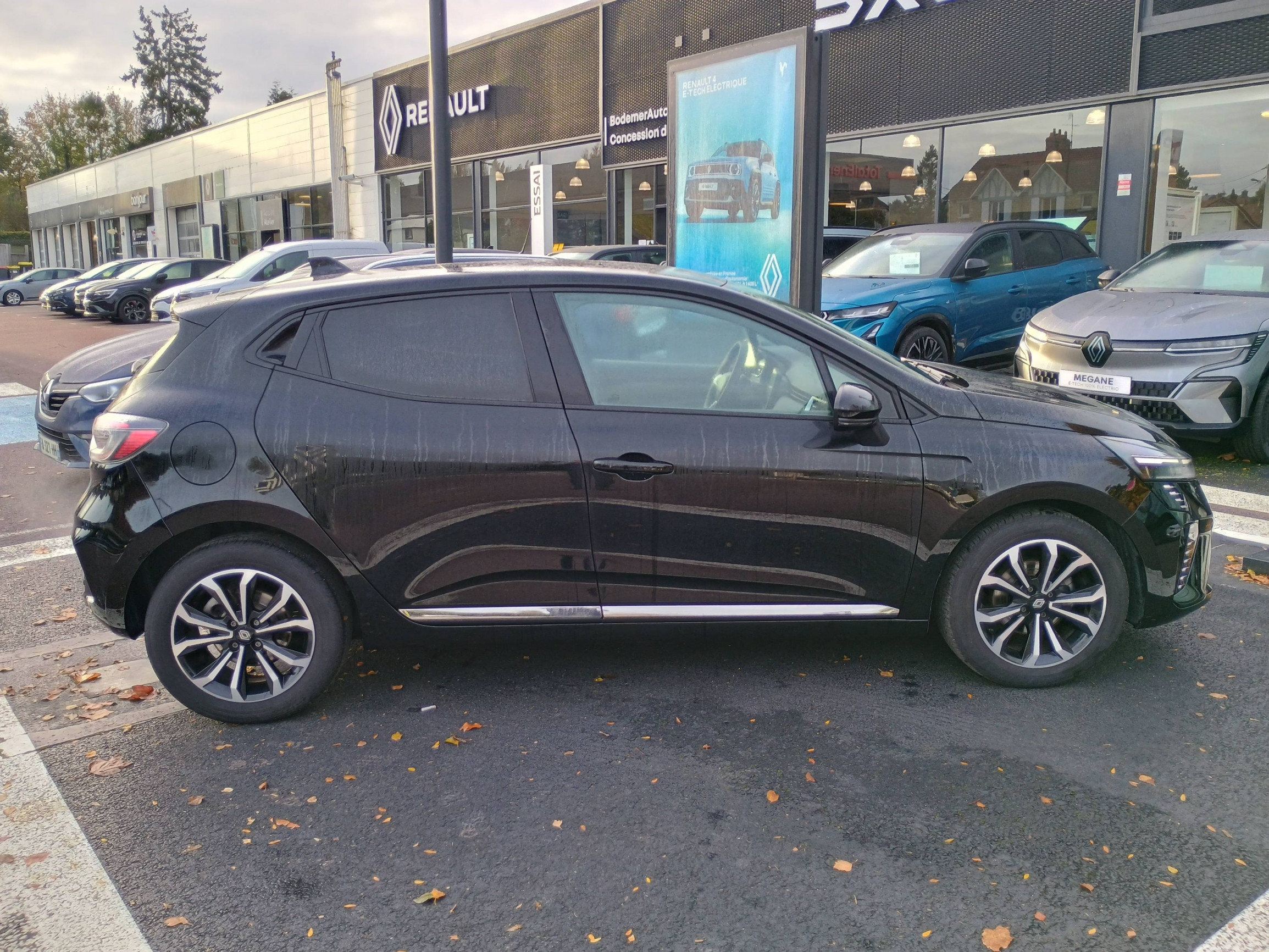 Vente en ligne Renault Clio 5 Clio Eco-G 100 ch GSR2 au prix de 16 990 €