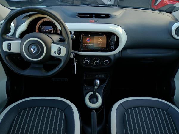 Vente en ligne Renault Twingo 3  TCe 95 EDC au prix de 14 990 €