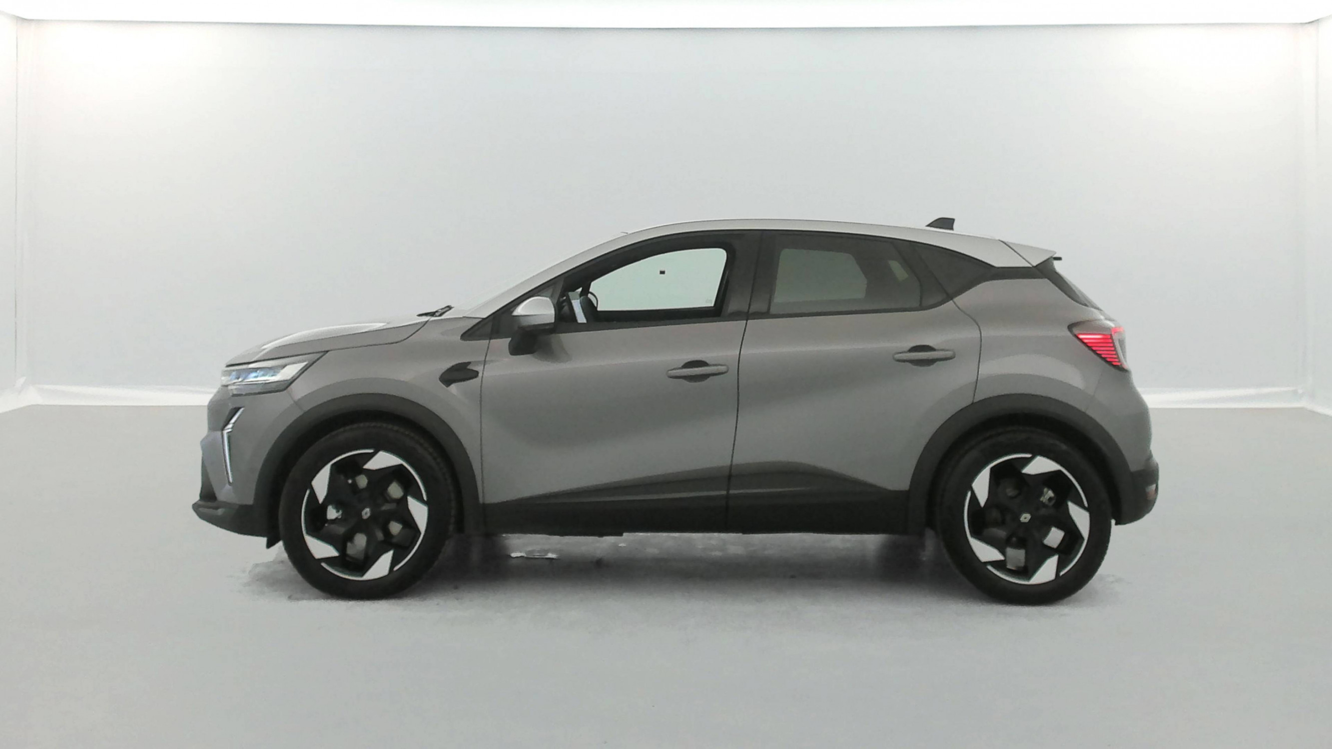 Vente en ligne Renault Captur  E-Tech full hybrid 145 ch au prix de 25 990 €