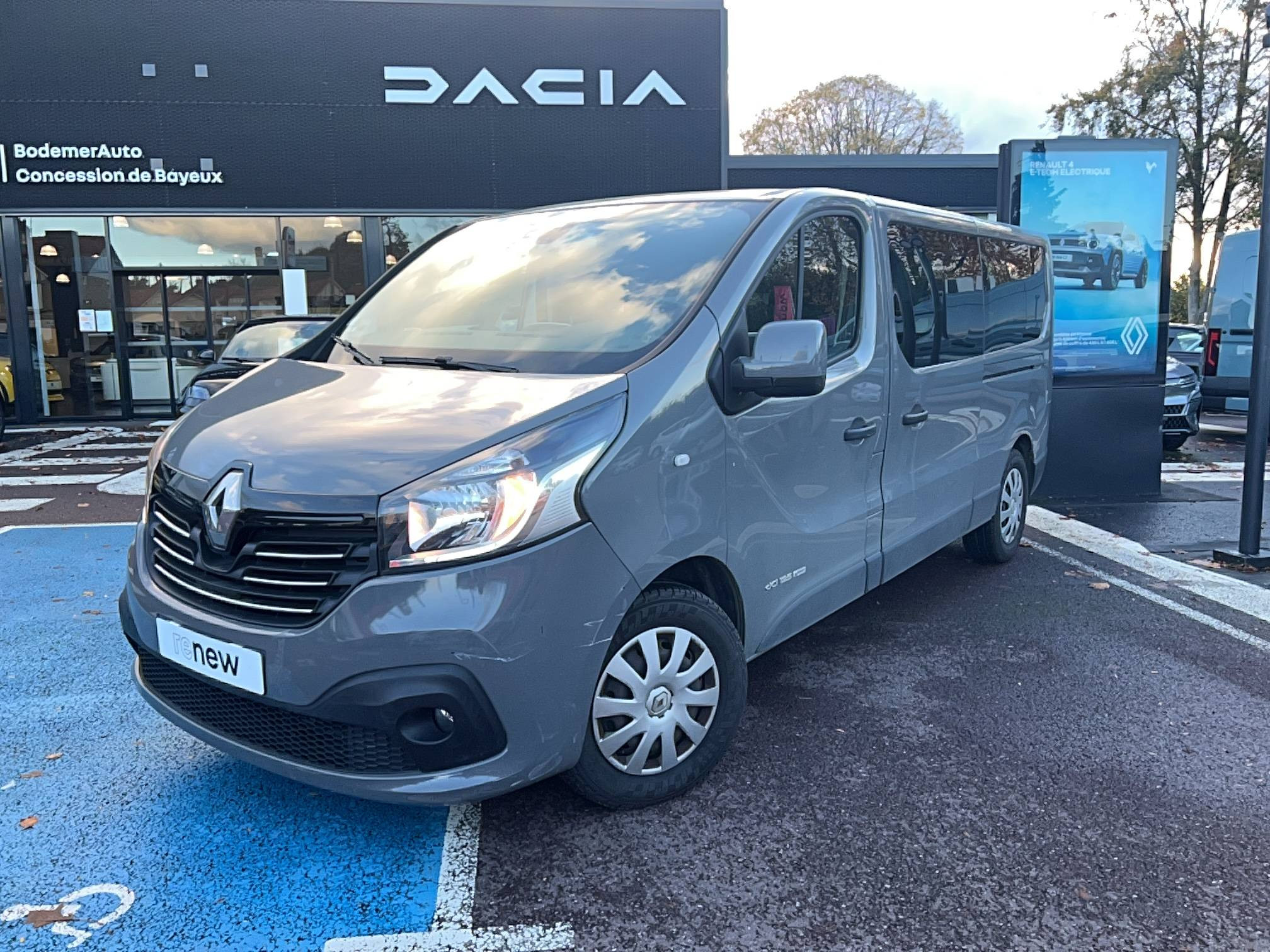 Renault Trafic  L2 dCi 125 Energy occasion de 2017 en vente à Bayeux