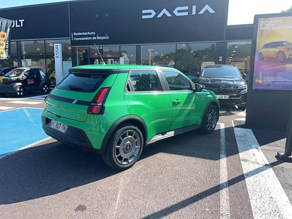 Vente en ligne Renault R5 E-Tech  120 ch autonomie urbaine au prix de 27 990 €