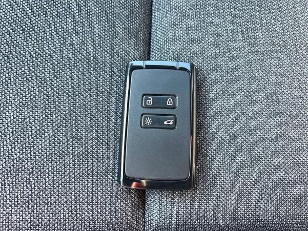 Vente en ligne Renault R5 E-Tech  120 ch autonomie urbaine au prix de 27 990 €