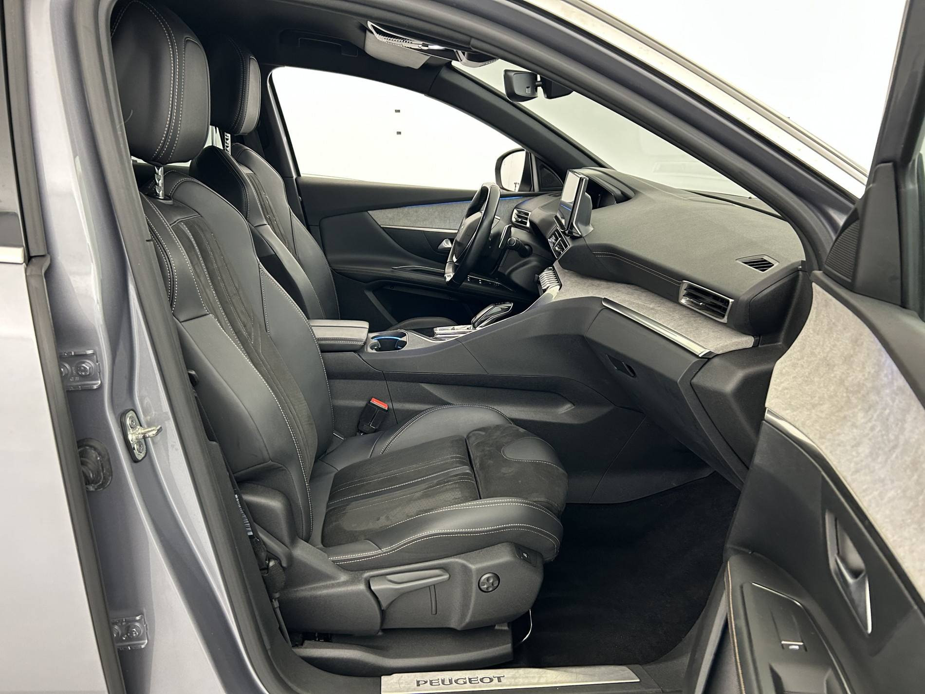 Vente en ligne Peugeot 3008  BlueHDi 130ch S&S EAT8 au prix de 19 990 €