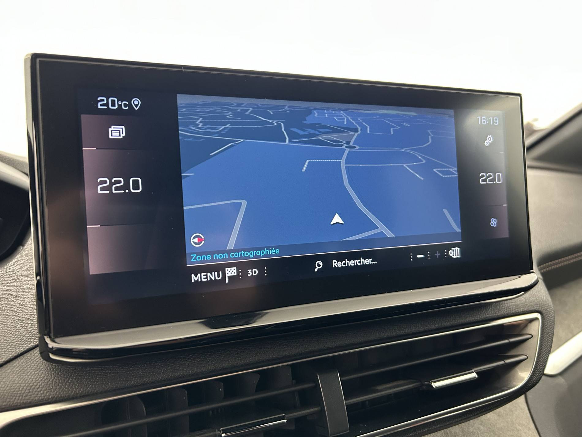 Vente en ligne Peugeot 3008  BlueHDi 130ch S&S EAT8 au prix de 19 990 €