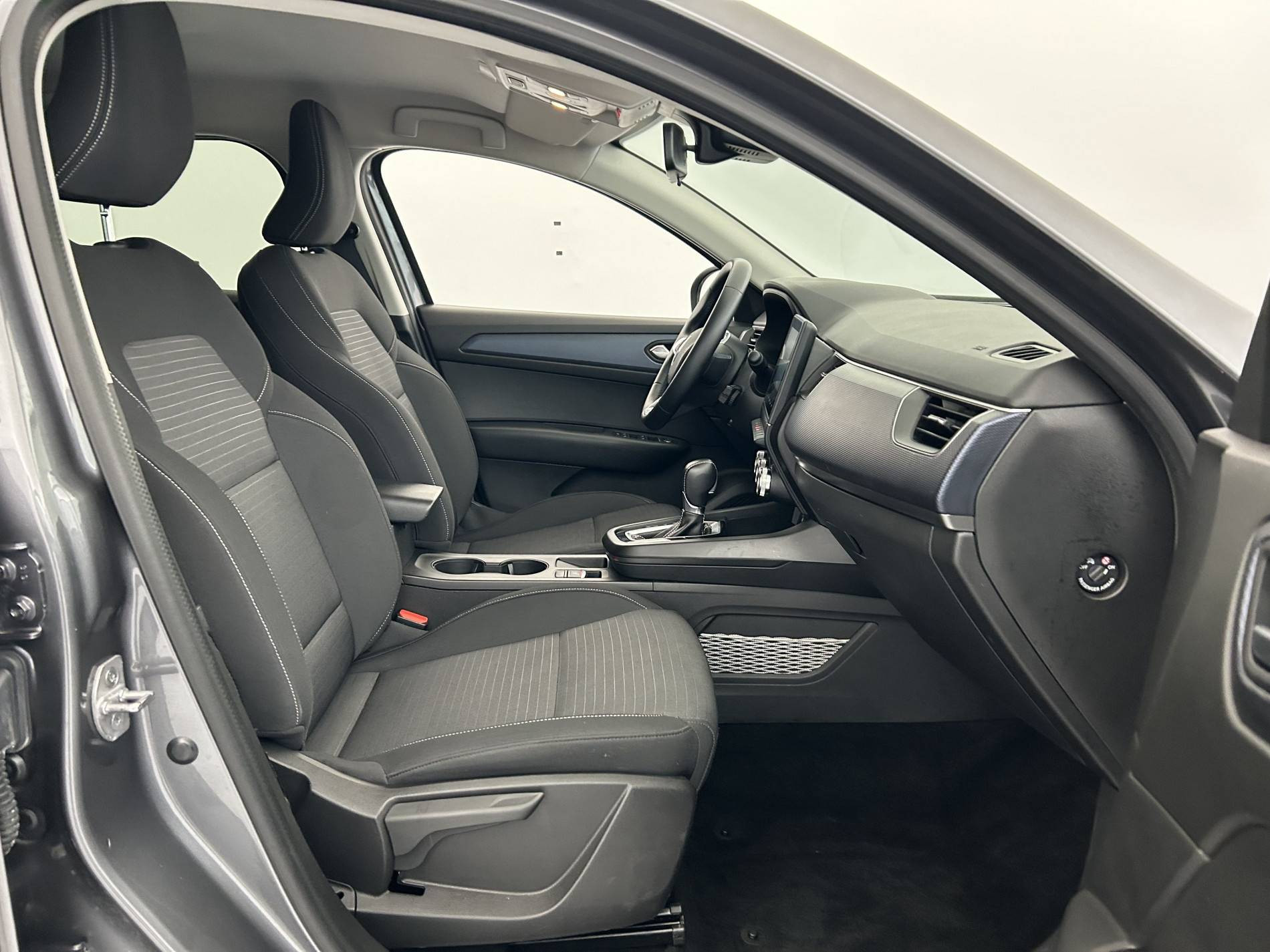 Vente en ligne Renault Arkana  E-Tech hybride 145 - 22 au prix de 20 590 €